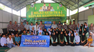 Satlantas Polresta Bandar Lampung Tebar Kepedulian di Ponpes Nurul Fallah