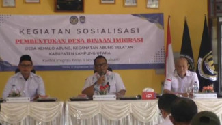 Imigrasi Kotabumi Edukasi Desa Binaan tentang Bahaya Perdagangan Orang