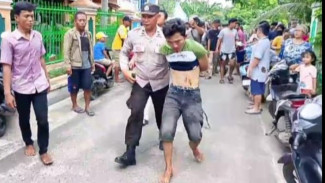 Ketahuan Perbaiki Motor Curian di Bengkel, Dua Pencuri Motor Babak Belur Dihajar Massa di Lampung Tengah
