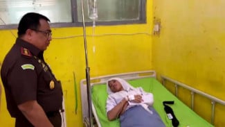 Kunjungi Korban di RS, Kejari Kotabumi Ingatkan Dapur Penyedia Jaga Kebersihan Makanan Bergizi Gratis