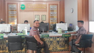 Dinilai Lamban Sikapi Ijazah Palsu, LBH Al-Bantani Gugat DPRD Lamsel, KPU, dan PDIP ke Meja Hijau