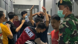 Siaga Nataru, Kalapas Kalianda Pimpin Penggeledahan Blok Hunian