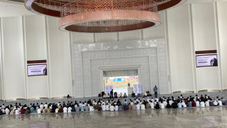 Forum Pemuda Lampung Maju Ajak Pelajar SMAN 1 Bandar Lampung Jauhi Kenakalan Remaja di Masjid Raya Al-Bakrie