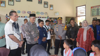 Polda Lampung Turun Tangan, Dir Intelkam Cek Langsung Pelaksanaan Program Makan Bergizi Gratis di SDN 1 Way Lubuk