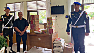 Subdenpom Lampung Selatan Tebar Kebaikan, Bagi Sembako dan Senyum ke Anak Panti