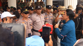 Kawal Aksi 750 Massa JARUM, Polres Tulang Bawang Amankan Unjuk Rasa Lahan Umbulan dengan Humanis