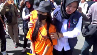 Promosi Situs Judi, Ditreskrimsus Polda Lampung Tangkap Dua Selebgram, Raup Untung Jutaaan Rupiah Dalam Sepekan