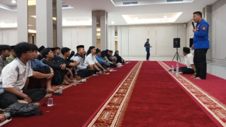 Leadership Camp Masjid Raya Al-Bakrie: Kabid Damkar Lamsel Bekali Pemuda Jiwa Responsif
