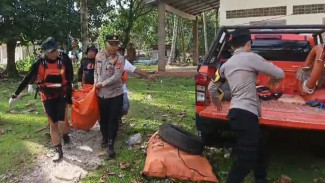 Tim SAR Temukan Jasad Rizal Wahyudi 15 Mil dari Titik Awal Tenggelam di Pantai Mandiri Sejati