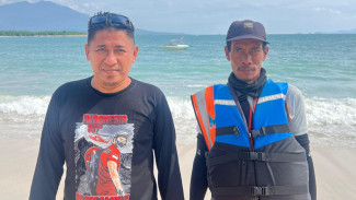 Libur Isra Miraj 2026, Pantai di Lampung Selatan Diserbu Wisatawan Luar Daerah, Damkar Imbau Jaga Keselamatan