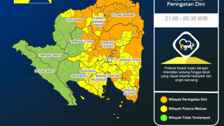 Waspada! Peringatan Dini Cuaca Ekstrem Lampung: Hujan Lebat Hingga Dini Hari