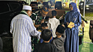 Ramadhan Penuh Kepedulian, Subdenpom II/3-2 Lampung Selatan Berbagi dengan Anak Yatim