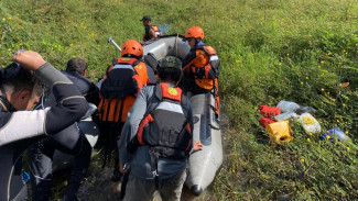 Warga Ogan Lima Tenggelam di Way Rarem, Tim SAR Terkendala Eceng Gondok dan Lumpur
