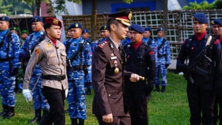 Pimpin Upacara HUT Bhayangkara ke-80, Kapolres Tulang Bawang Komitmen Tingkatkan Sinergi dan Pelayanan