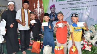 Kado Maulid untuk Warga Nyunyai, Marinir Serahkan Masjid Nurul Amal