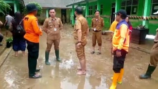 Banjir Bandang Terjang 4 Pekon di Tanggamus, Tanggul Way Belu Jebol 200 Meter hingga SD Diliburkan