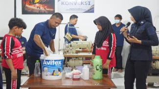 img_title