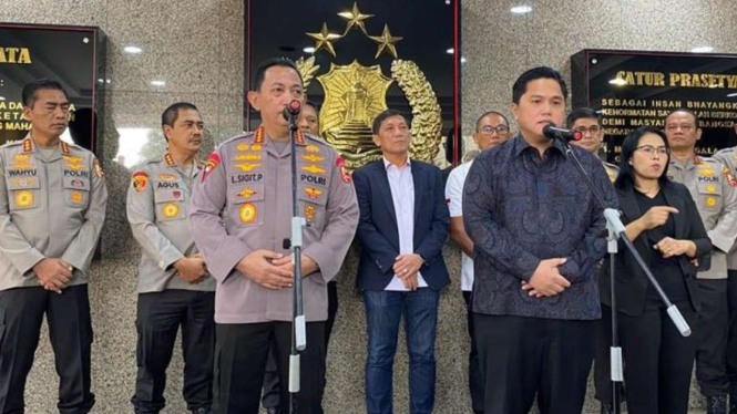 Kapolri Jenderal Listyo Sigit Prabowo dan Ketum PSSI, Erick Thohir