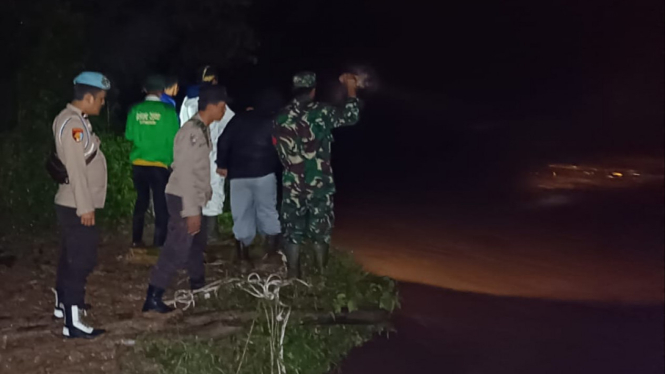 Pencarian korban hanyut di sungai Way Semangka, Lampung Barat