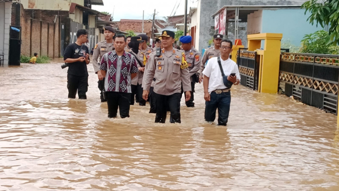 Kapolresta Bandar Lampung turun langsung monitoring banjir