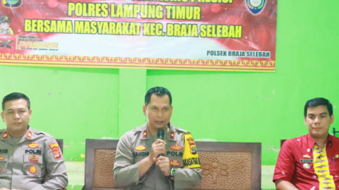 Waka Polres Lampung Timur, Kompol Sugandhi.