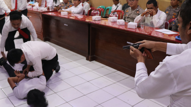 Polres Lampung Barat gelar latihan pra operasi Sikat Krakatau 2024.