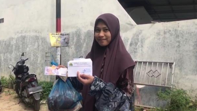 Warga Bandar Lampung bawa daging dapat hadiah langsung.