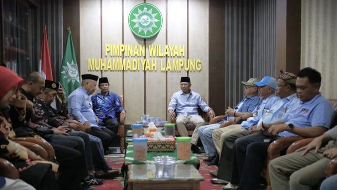 Rahmat Mirzani bersilaturahmi dengan PW Muhammadiyah Lampung.