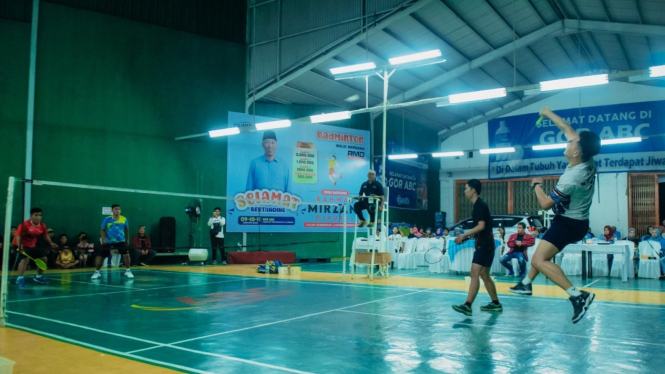 Turnamen Badminton Solid Bersama RMD 2024.