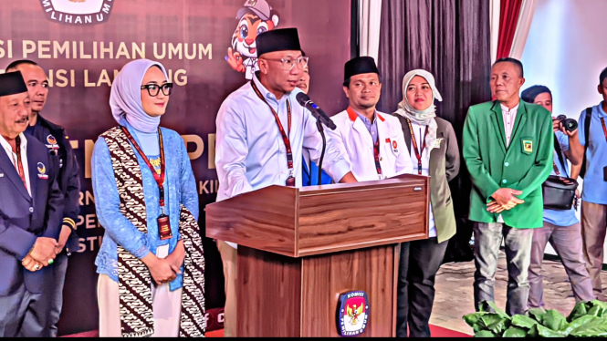 RMD-Jihan saat konferensi pers di KPU Lampung