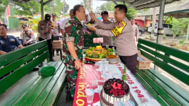 Kapolsek Penengahan Ucapkan Selamat HUT TNI ke-79