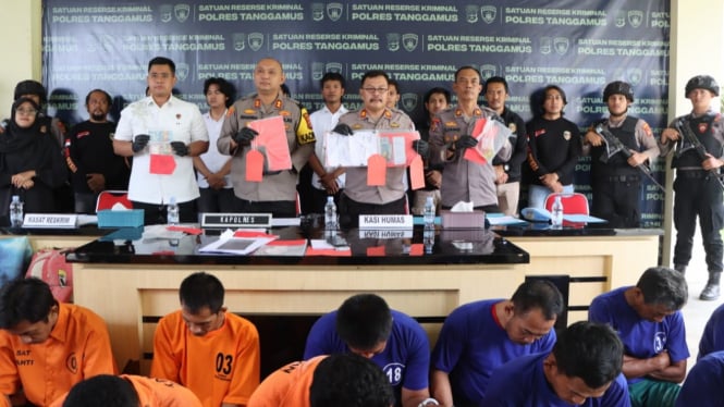 Polres Tanggamus ungkap kasus perjudian dengan 16 Tersangka.