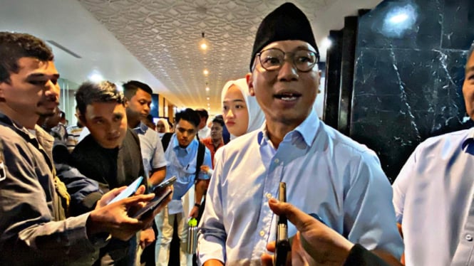 Gubernur terpilih Rahmat Mirzani Djausal