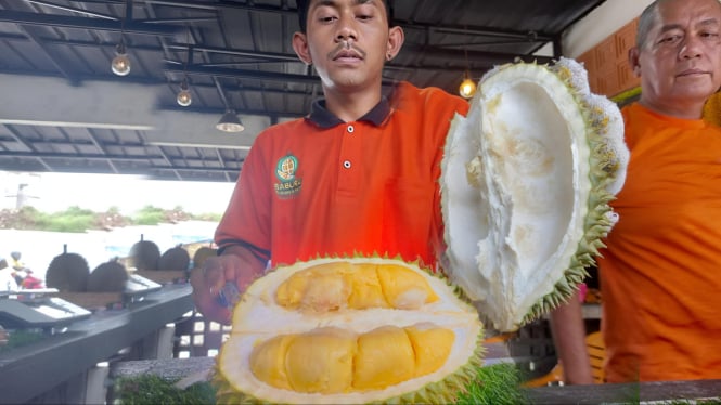 Saburai Durian and Resto