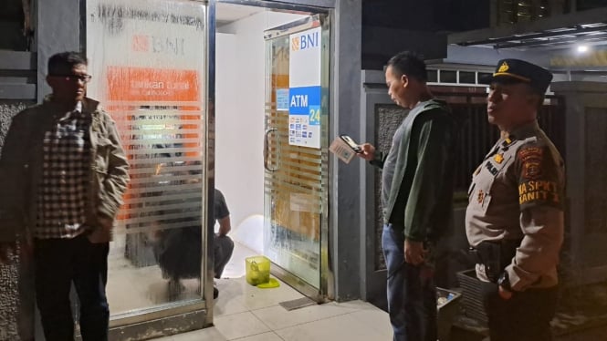 Polisi datangi lokasi Pembobolan Mesin ATM di Jalan Gele Harun