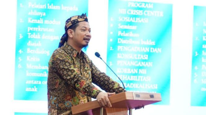 Pendiri Negara Islam Indonesia (NII) Crisis Center, Ken Setiawan