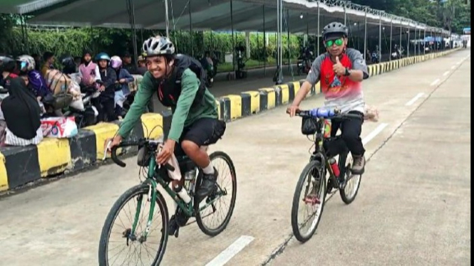 Mudik lebaran dengan sepeda ke Lampung.