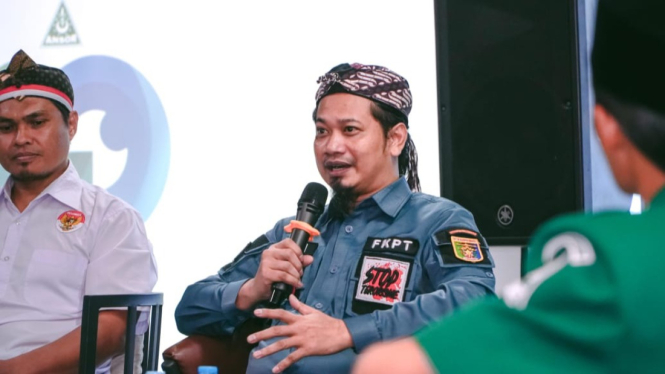 Ken Setiawan, pendiri NII Crisis Center.