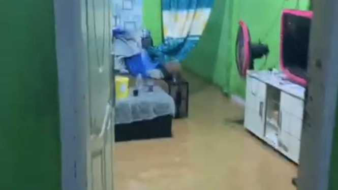 Banjir rendam pemukiman warga di Panjang.