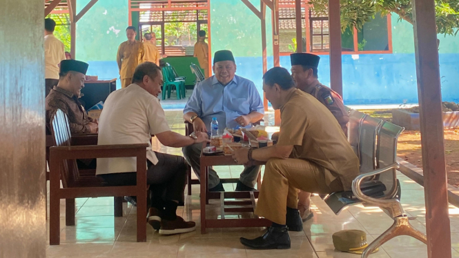 Calon Wabup Pesawaran, Suriansyah Rhalieb, di Kecamatan Kedondong.