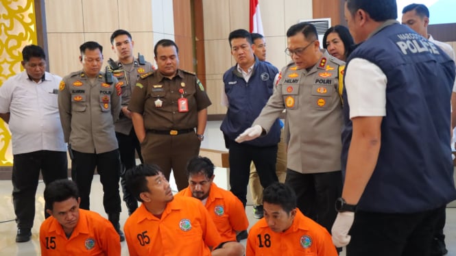 Kapolda Lampung, Irjen Pol Helmy Santika.