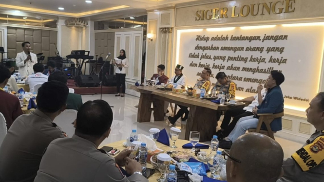Dialog antara mahasiswa dan Jajaran Polda Lampung.