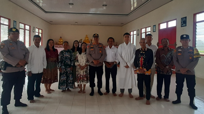 Polsek Sekincau amankan perayaan Hari Raya Waisak