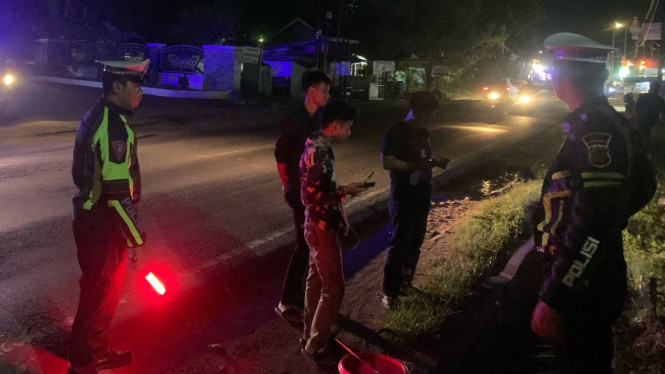 Patroli  Blue Light Polres Pesawran di Jalinbar.