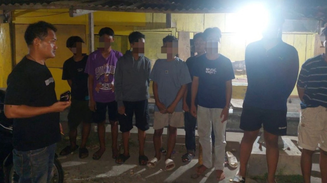 Polsek Penengahan melaksanakan patroli malam secara intensif.