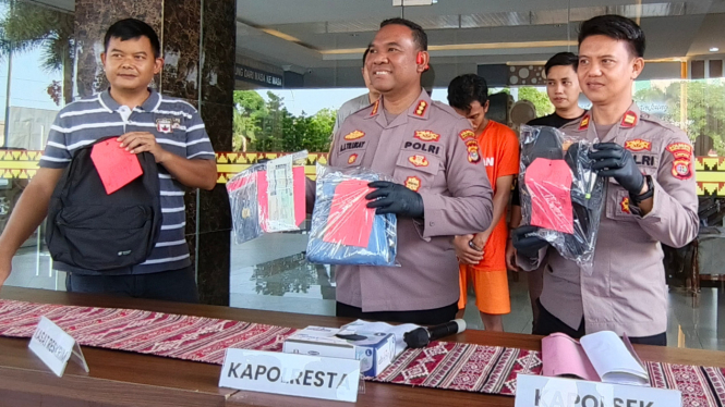 Konferensi pers di Mapolresta Bandar Lampung