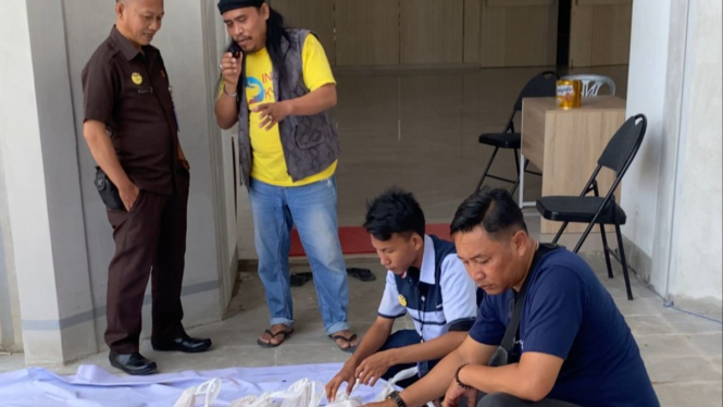 Qurban Perdana di Masjid Raya Al Bakrie Lampung.
