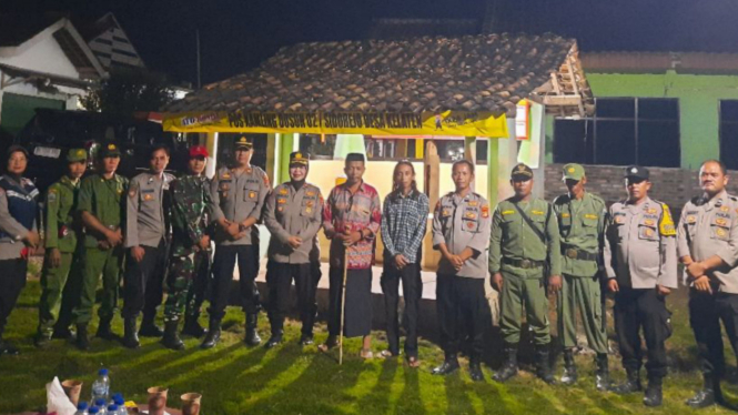 Sesi foto bersama
