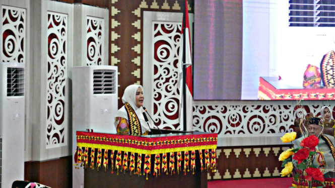 Wali Kota Bandar Lampung, Eva Dwiana