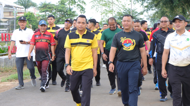 Polres Pesawaran gelar olahraga bersama.